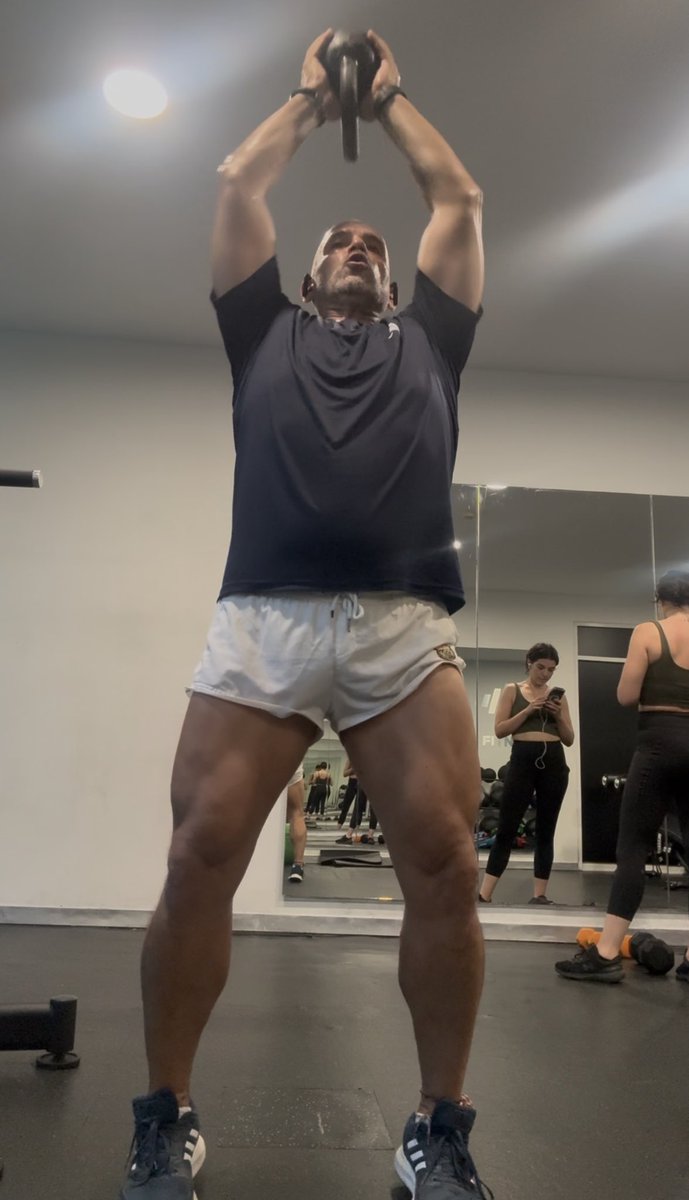 probest30's tweet photo. La de #hoy y tú ya #entrenaste ?
#workout #travel
#gym #gaygym #lifestyle #viaja #goza #vive #GymLife #frio #gaylife #teamfrio #rutta https://t.co/r9oagja6rL