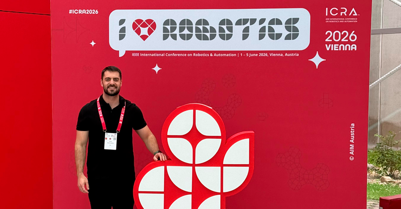 InescopTech's tweet photo. Estamos en #ICRA2026, el principal encuentro mundial sobre robótica y automatización 🌍🤖

Carlos Vélez ha presentado una investigación que explora nuevas formas de mejorar el aprendizaje de robots mediante inteligencia artificial, dentro del workshop RL4IL. 📈 https://t.co/WwICHslFEx