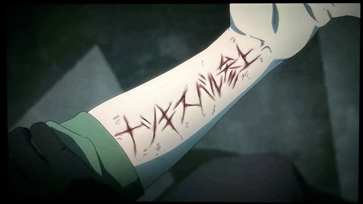 EmiyaR70's tweet photo. Re: Zero S4 ep 9✨

ES DEMASIADO CINE!!🚬
No estoy entendiendo absolutamente nada y me encanta porque estoy en la misma situación que Subaru. Esto demuestra lo bien escrito que está este arco. 

Subaru descendiendo cada vez más a la locura pero tras su última muerte empezó a analizar la situación. Me gusta.

¿Será verdaderamente Subaru el que asesino a Meili? No me creo ese cuento, pero habrá que ver. 
¿Quién es la que asesino a todo?

Patrasche te queremos mucho ❤️‍🩹
#rezero #リゼロ