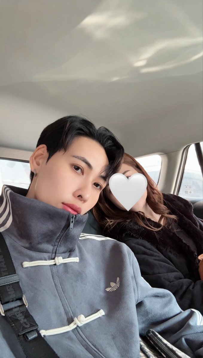 b2steen's tweet photo. งั้นอวดด้วยฮะ ✨🤍 https://t.co/rNfDWHwBli