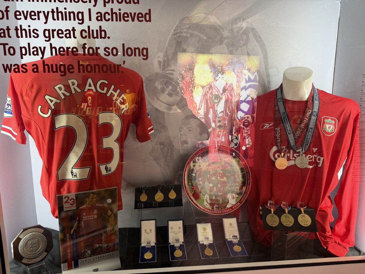 JimmyCully's tweet photo. @kennismoles247 @LFC He’ll be fucking high up the list lad!!
Hope it pisses you off 😂😜👍🏻 https://t.co/dNhb0ni1qe