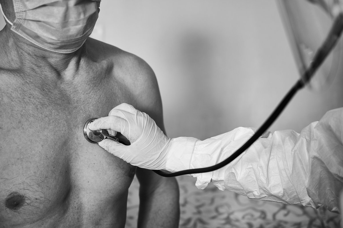 HSJDChile's tweet photo. 📌Estudio  aporta nueva evidencia sobre seguridad y precisión diagnóstica de la biopsia pulmonar quirúrgica     El trabajo fue liderado por el Dr. Rubén Valenzuela🔬En nuestra📲 los detalles 👇https://t.co/Oxdbui5xzw https://t.co/Bjyxo1Joi9