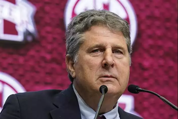 SEC_Rant's tweet photo. College Football Hall Of Fame Changes Eligibility Rules For Mike Leach:

https://t.co/qAPcejPp6x https://t.co/Gfxy3jGnVh