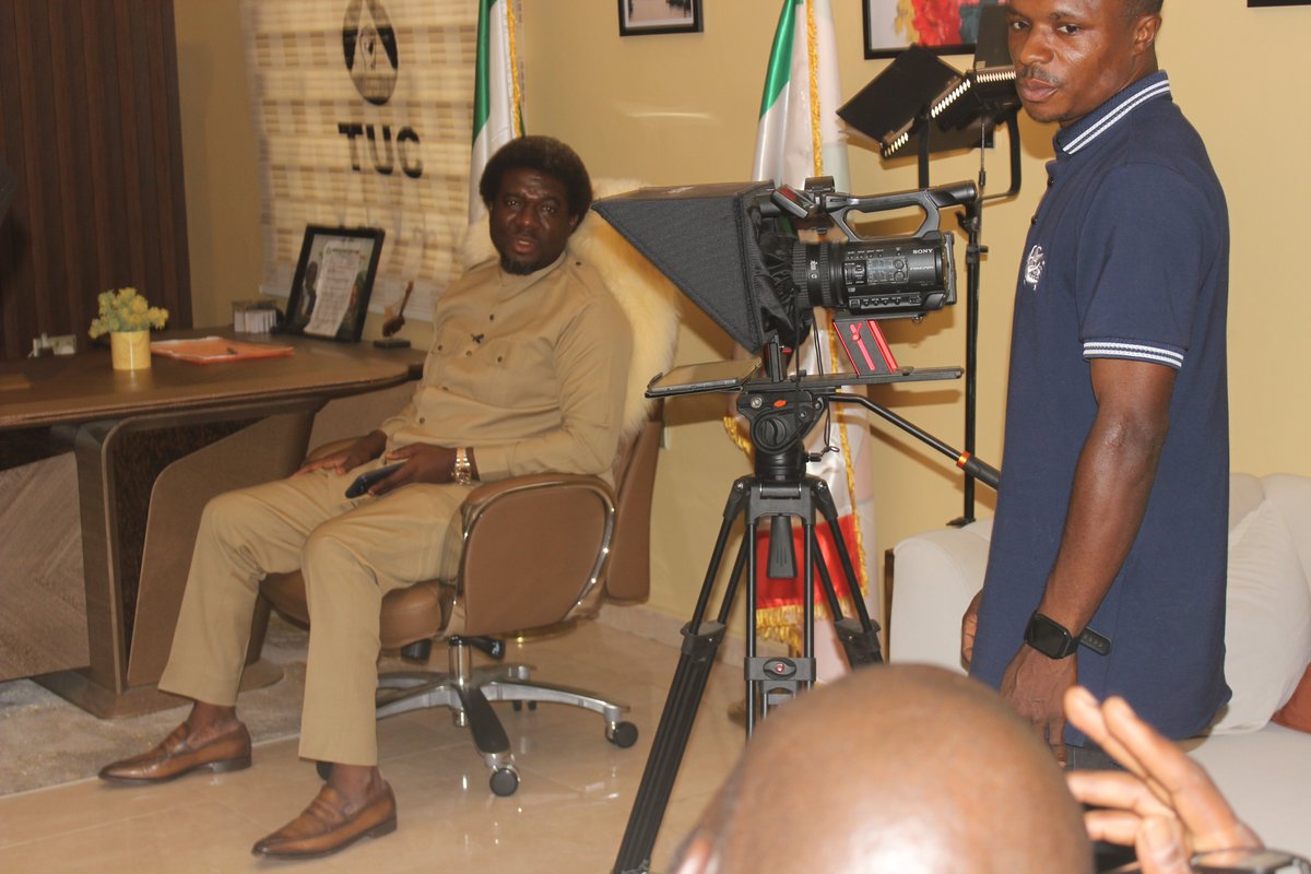 CongressTu56093's tweet photo. Comrade Engr. Festus Osifo, President of the Trade Union Congress (TUC) of Nigeria, speaks to journalists during a media interview on critical national issues, including the recall of over 800 sacked workers by Dangote Refinery, the worsening insecurity across the country, https://t.co/iFXAsq28Cd