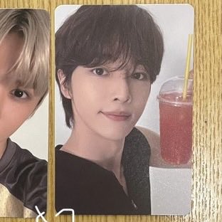 dolecis's tweet photo. #ropslo wto photocard riize

1. sungchan qq music gag &amp; gag yes24 : 24.950/each
2. sungchan qq music gag peace : 30.950
3. sungchan mgc : 7.000
4. sohee mgc : 7.000

di 2 go yang bedaa yaa, semuanya rd kr.
yang minat bisa rep atau lgsg dm, and don't forget mention after dm yap! https://t.co/yaxuiHYN8V