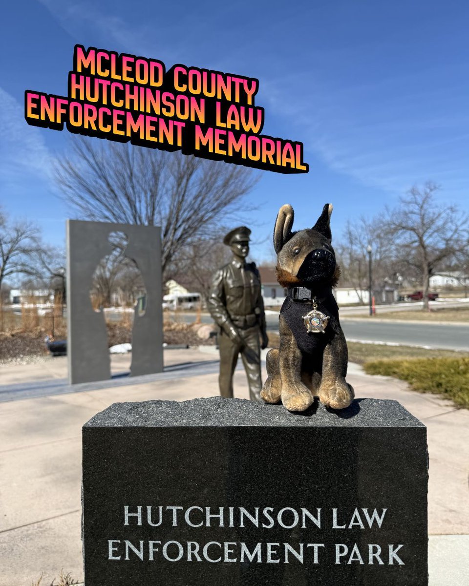 MNSheriffs's tweet photo. 🎉 Scout was in McLeod County!

Stops:
🏛️ Historic Courthouse
👮 Law Enforcement Park
🏭 3M
⚙️ Millerbernd Manufacturing
🎶 Winstock

Fun Facts:
⭐ Former Sheriff Scott Rehmann wrote a book honoring Sheriff Joseph Rogers
⭐ Lindsay Whalen is from Hutchinson https://t.co/dS66ZEuD4N