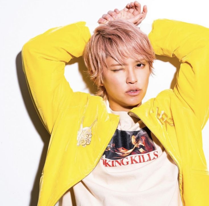 NEWS0110409's tweet photo. 先着特典】手越祐也／タイトル未定＜CD＞（初回仕様限定盤)［Z-17210］20260826

Music CD／DVD＆Blu-ray手越祐也手越祐也『タイトル未定』

SKU: 4988018322528

¥3,300
クレジットカード切って購入全種類購入する
3300円も4800円両方手に入れる
新星堂店行って予約するぞ明日あるか分からないけど https://t.co/DzKaPkNoI5
