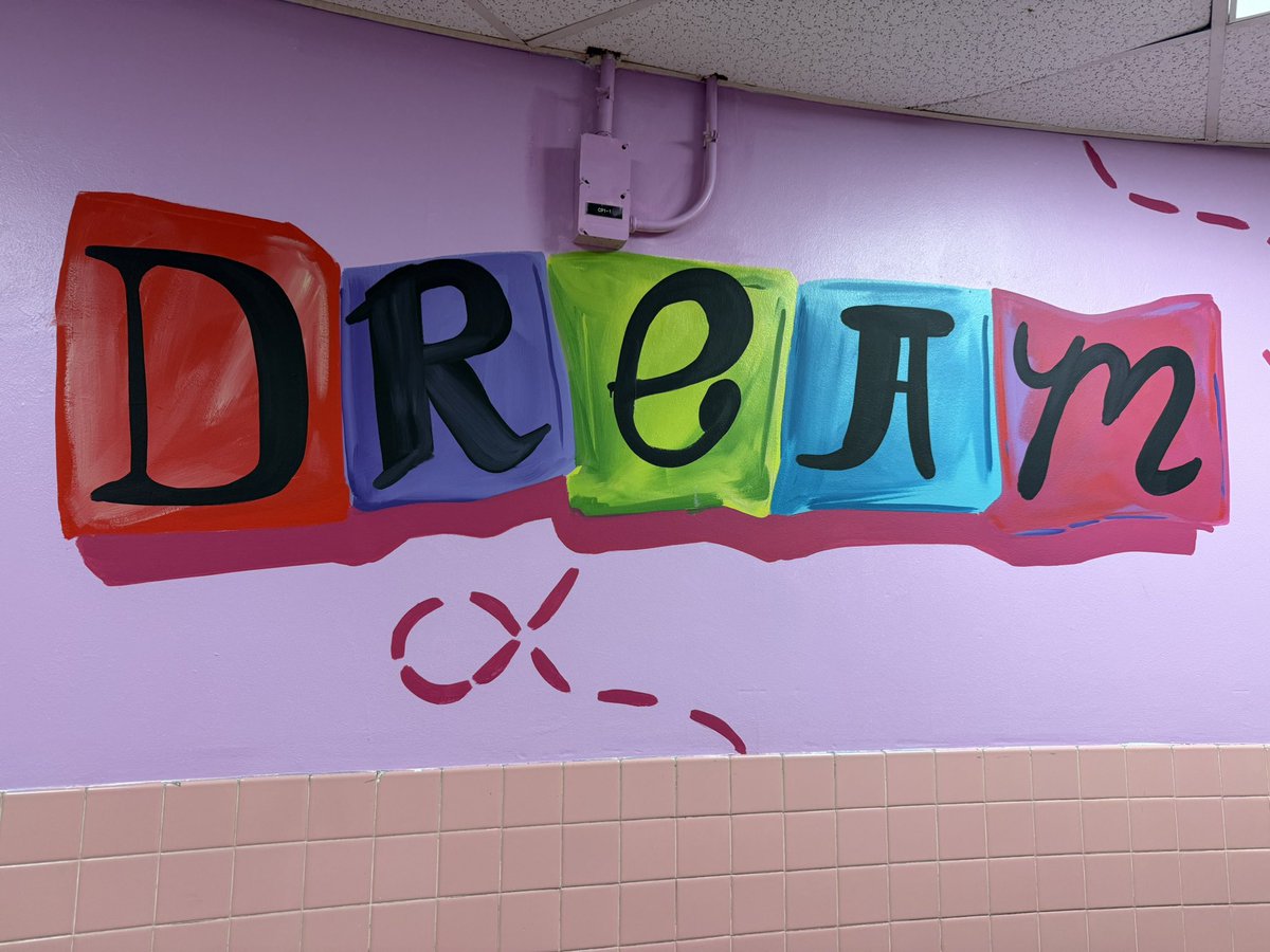 mdmassp's tweet photo. What an energizing and uplifting visit to Baltimore City’s Collington Square Elementary Middle School! Thank you to Principal Johnson, the staff, students and community for the great things happening there! @BaltCitySchools @CollingtonEMS97 https://t.co/ozbpGziBNZ