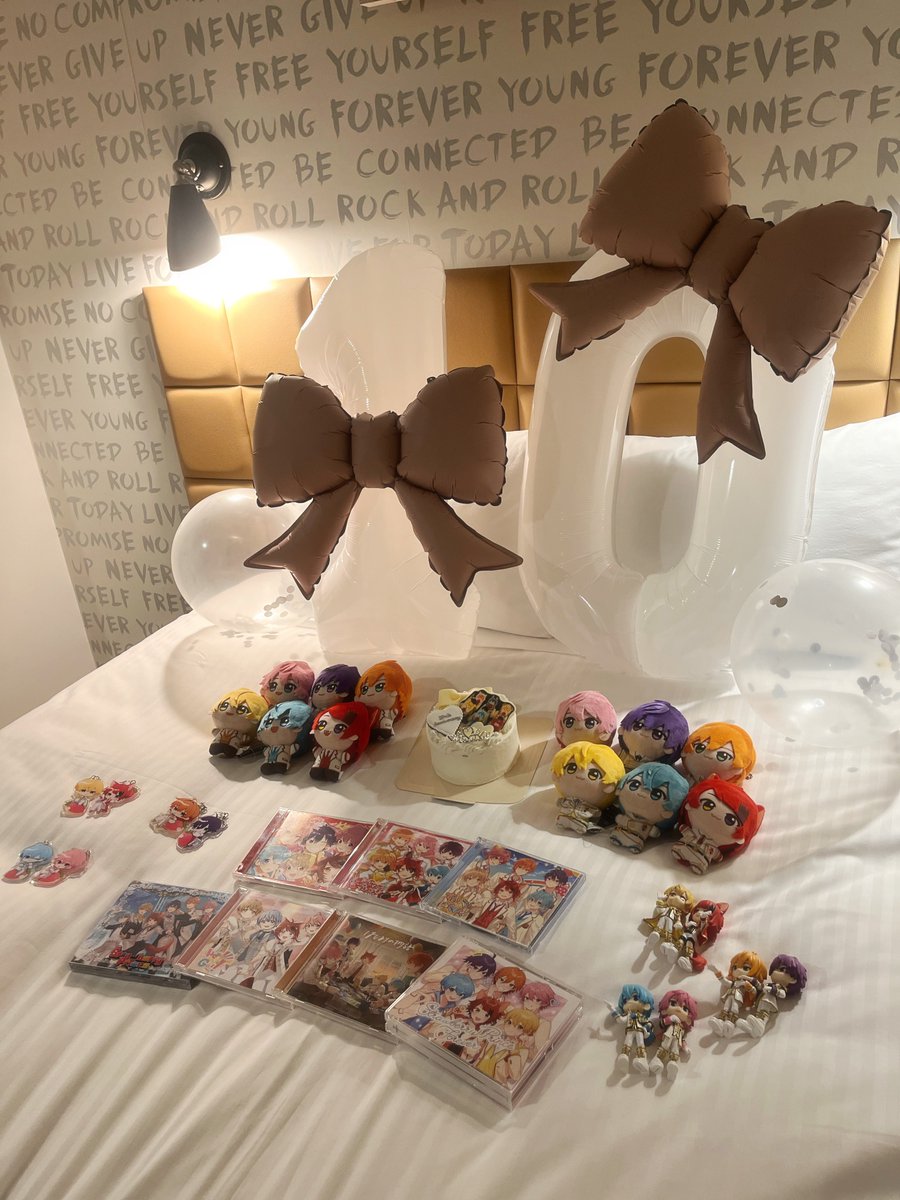 oto_StPri's tweet photo. 🍓 𝐒𝐭𝐫𝐚𝐰𝐛𝐞𝐫𝐫𝐲 𝐏𝐫𝐢𝐧𝐜𝐞 👑
　　𝟏𝟎𝐭𝐡 𝐀𝐧𝐧𝐢𝐯𝐞𝐫𝐬𝐚𝐫𝐲

　　••┈┈┈┈••

どんな教科書にも 載ってない

歴史がここにある

　　••┈┈┈┈••

これからもずっと、愛してます。

#すとぷり10周年 
#さとみくん #ころんくん https://t.co/aJ9kDStr9V