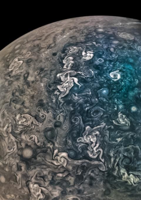 planetarysci's tweet photo. #JunoCam: The many textures of Jupiter. Swipe through. This never gets old!

Interested in processing your own JunoCam images? Visit: https://t.co/GIDuqOpEZK 

📸: NASA / SwRI / MSSS / Navaneeth Krishnan / Emma Wälimäki / Björn Jónsson / Tracy Prell https://t.co/HVOJDm3lkl