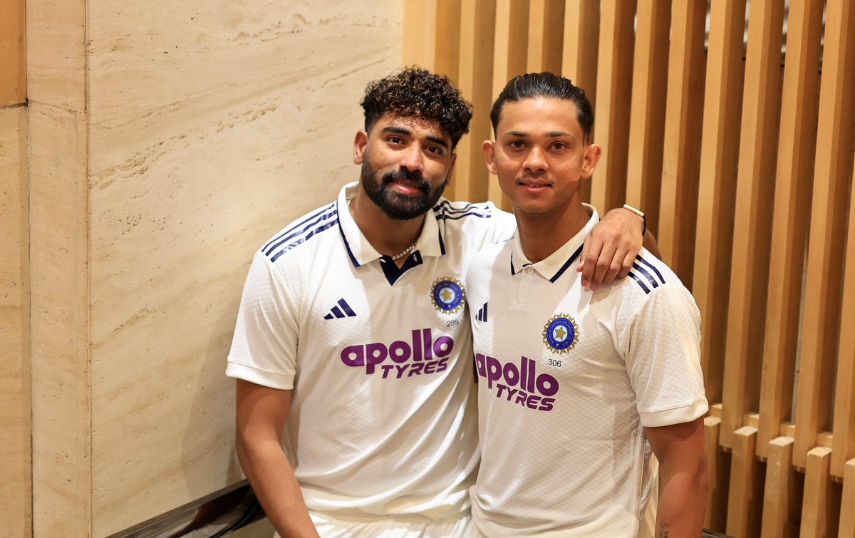 BCCI's tweet photo. 📸📸 Hello Test Cricket 👋

#TeamIndia | #INDvAFG | @IDFCFIRSTBank https://t.co/83gfEb5bSH