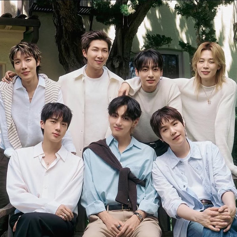 7forevers's tweet photo. LOOK AT THEM😭😭😭😭 https://t.co/mt72X9taRM
