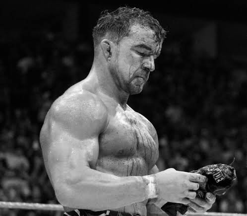PrattyTweets's tweet photo. no hate but It’s a damn shame that WWE is in a spot where they dont want anyone other than Roman or Cody to be world champions. 

It sucks because it is wasting the momentum of guys like Gunther, Gable, Melo, Oba and Bron. 

It’s okay for top guys to NOT be champ all the time. https://t.co/RZc0he3WJL