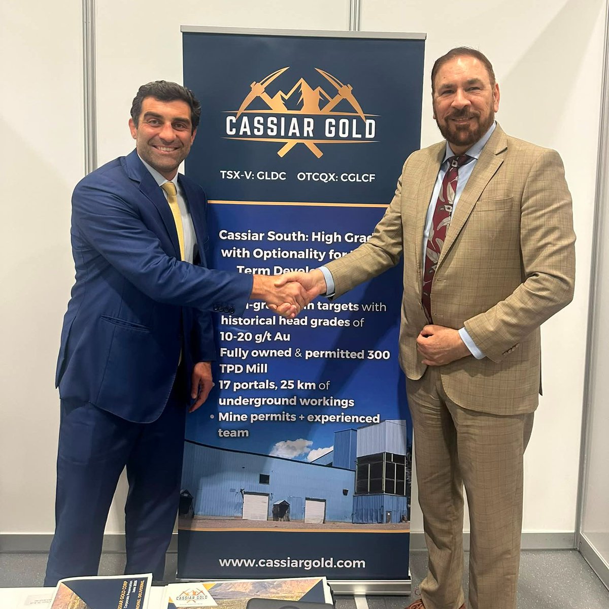 CassiarGold's tweet photo. Our CEO @MarcoBRoque caught up with @JagrupBrar1, British Columbia’s Minister of Mines and Critical Minerals, to discuss the future of the sector, Cassiar Gold’s growing role in the Canadian mining landscape and our plans for near-term production.

$GLDC.V $CGLCF https://t.co/rQ6KHoukix