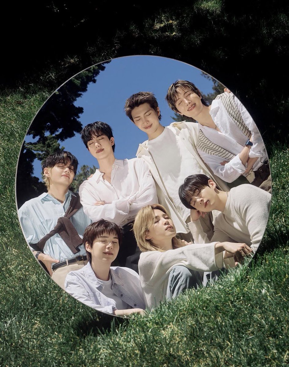 buffieOT7's tweet photo. OMGGGGGG 😭😭😭😭😭😭😭😭😭💕💕

#2026BTSFESTA
#BTS #방탄소년단 #BTS13thAnniversary https://t.co/uIVhylwN3p