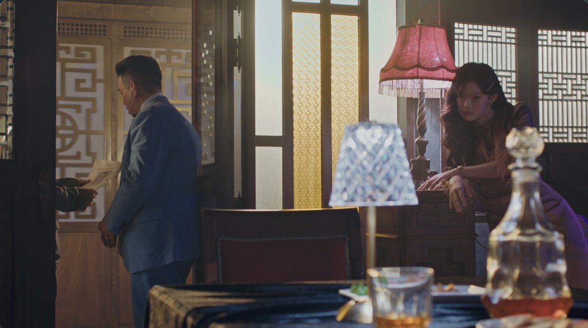 onehdthailand's tweet photo. ตัวแม่พระนครนะน้องนะ ท่าแอบฟังก็ยังโซ๊ะ
#สอดสร้อยมาลาEP13 https://t.co/VEE2gZIcyU