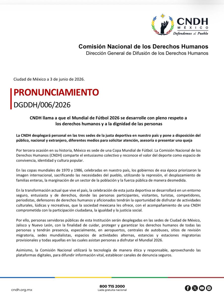 CNDH's tweet photo. Ante la celebración de la Copa Mundial de Fútbol 2026, hacemos un llamado a garantizar el pleno respeto a los derechos humanos.

En las tres ciudades sedes de nuestro país, habrá personal de la CNDH para brindar atención y asesoría.

#DefendemosAlPueblo https://t.co/j0jKYwhc79