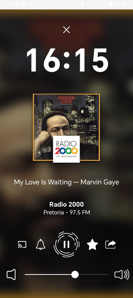 MolemoThib73577's tweet photo. Mnisi we mvula, Lobs Pele Pele &amp; Mhebero great show as always #TheDriveConnection. LEMOLYZINGBOY marking the register as always. #HitVsHit Angie Stones.
@Radio2000_ZA
@Mnisi__weMvula
@LonwaboMiso
#IamListeningToRadio2000
RADIO IS THE THEATER OF VOICE
📻🎙️🎶🔥🔥✨🎧🇿🇦📻 https://t.co/tElkA9hDsc