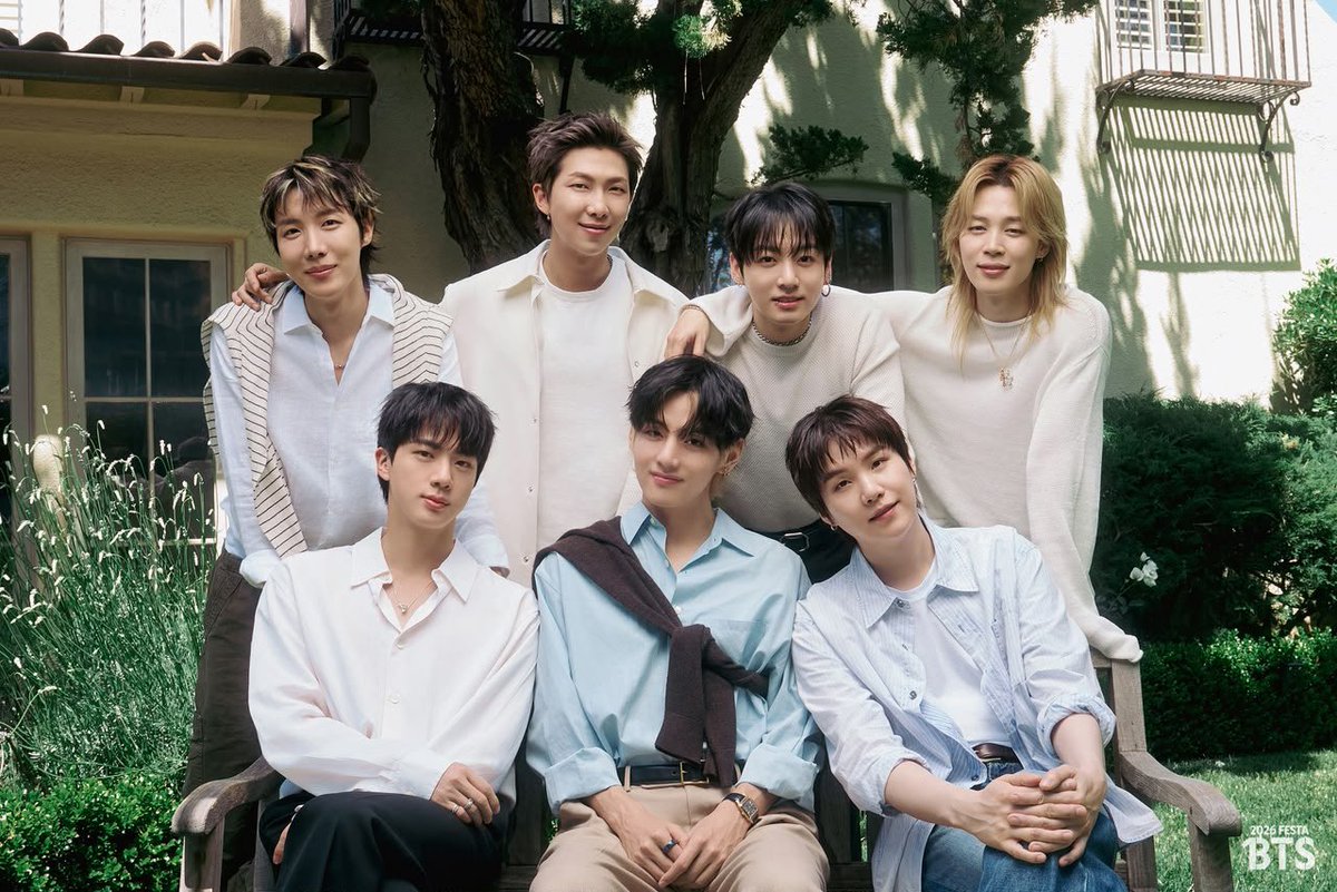 itsjeonjm's tweet photo. ✨ — Fam(ily) 💜

BTS FAMILY PHOTO IS COMING 
BTS FESTA IS COMING 
#BTS13thAnniversary 
#BTSFESTA2026 https://t.co/ooO7a0g9CQ