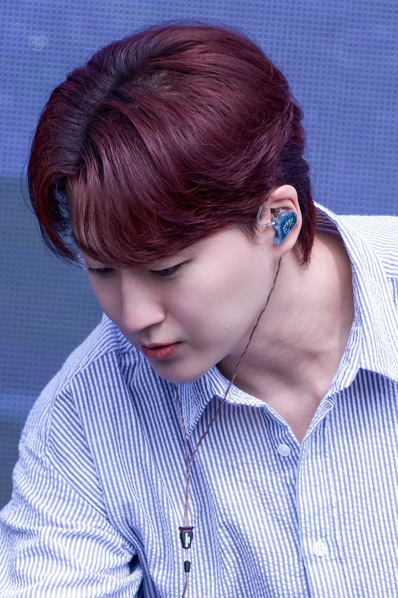 beauty_dm_me's tweet photo. 260523 부천 파크콘서트_리허설

.
.
.
....(끄덕)

#Forestella
#조민규
#포레스텔라 https://t.co/hWV5ZqaMyI
