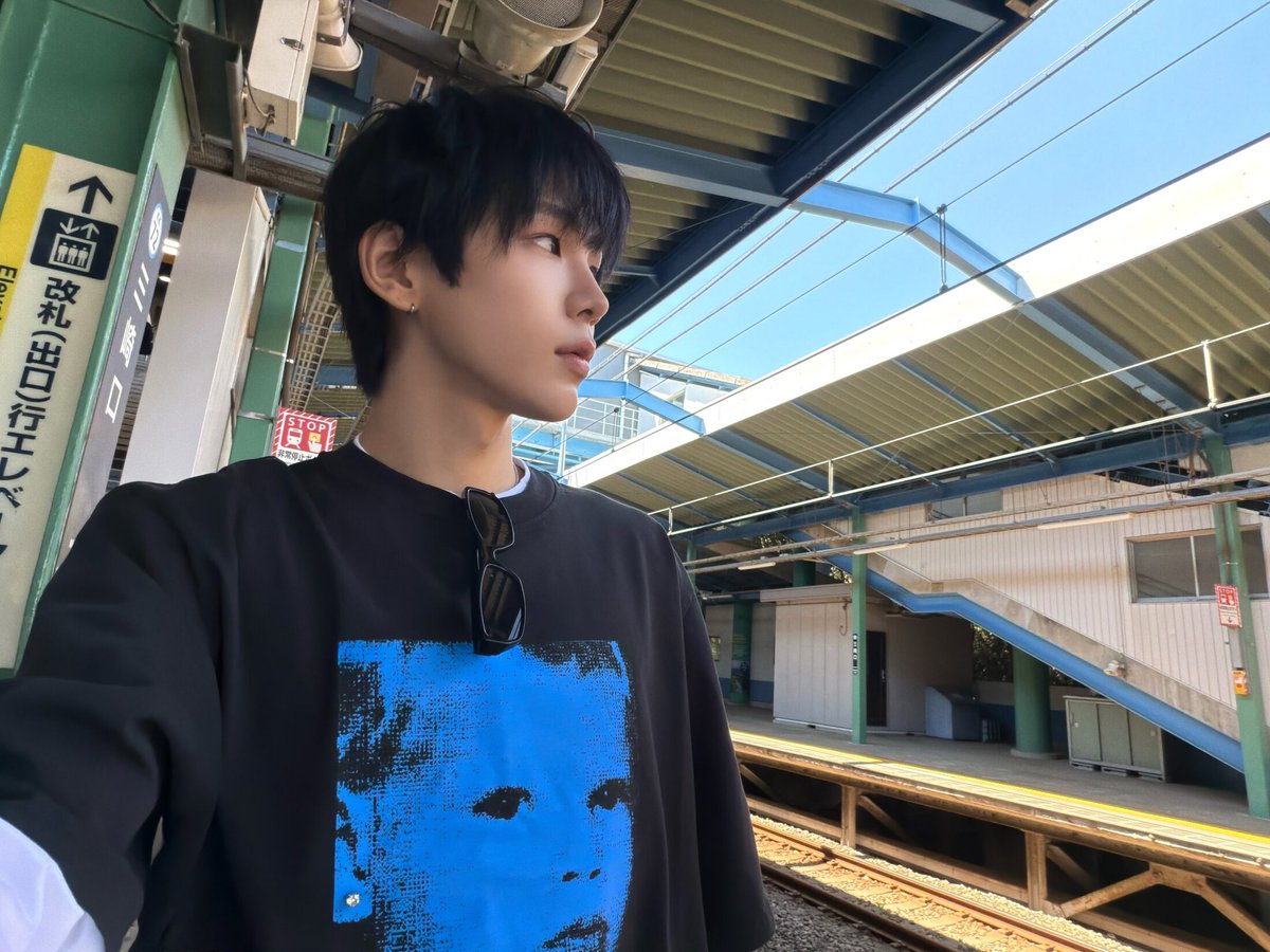 25261o's tweet photo. 119여름버전같음.. https://t.co/vAoWqwYupW