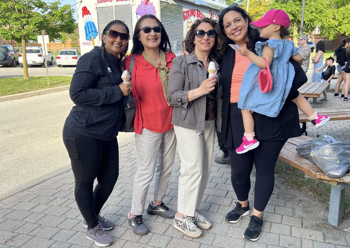 StCspc's tweet photo. So much fun was had at our End of year bash!! We had great music, food, vendors, games and a magician!! Thank you to Cspc and our wonderful principal Mrs Nelida Emslie for bringing this to life! SKT proud! @TCDSB @TCDSBdirector https://t.co/7nKY5I0Esp