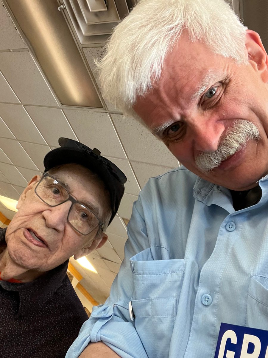 cliffgroh4ak's tweet photo. Korean War veteran Gil Stokes and I discussed housing problems in our district at last weekend’s Saturday Pancakes with Cliff at Kava’s, including the failure of some landlords to maintain their rental units properly. (Apologies for my poor selfie skills.) #akleg https://t.co/cpf4hw72Dd