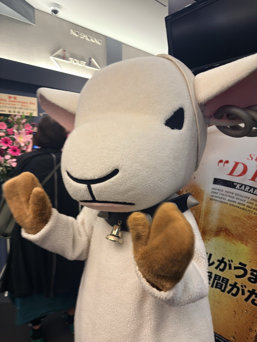 klsochan's tweet photo. heidi. 20th Anniversary live
「Re:verse・day」 https://t.co/v2cMjqFfLB