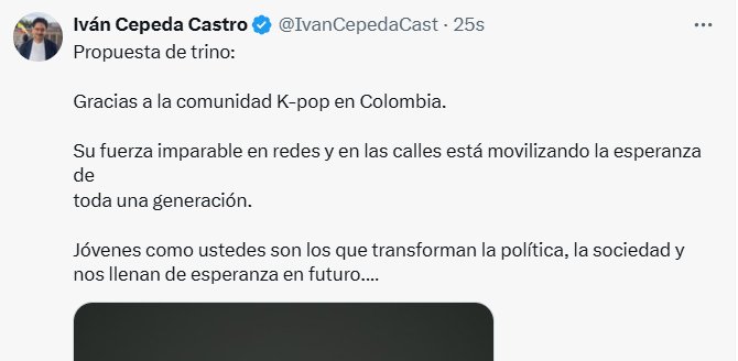 PoloDiazG's tweet photo. @IvanCepedaCast Pillen al otro dizque PROPUESTA DE TRINO. No deja la libreta ni en las redes sociales. https://t.co/P3lB6Rxxwl