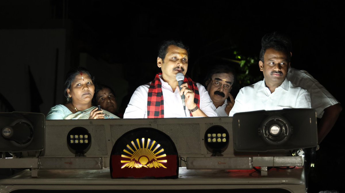 V_Senthilbalaji's tweet photo. கழகத் தலைவர், மாண்புமிகு தளபதி @mkstalin அவர்களின் ஆணைக்கிணங்க, இன்று கோவை தெற்கு தொகுதி கொண்டசாமி லே-அவுட் பகுதியில், கோவை தெற்கு சட்டமன்றத் தொகுதியில், எனக்கு வாக்களித்து வெற்றி பெற வைத்த பொது மக்களுக்கு எனது நெஞ்சார்ந்த நன்றிகளை தெரிவித்த போது.. https://t.co/tjs4IW6Owq