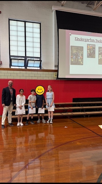 wwrsd's tweet photo. All WRSD Elementary Schools welcomed our incoming kindergarteners and their families to start our journey together.  Our fifth grade buddies were also excited to share information about our program with parents.  Welcome to WRSD and Berkeley School! https://t.co/ZJRhgC8wZp
