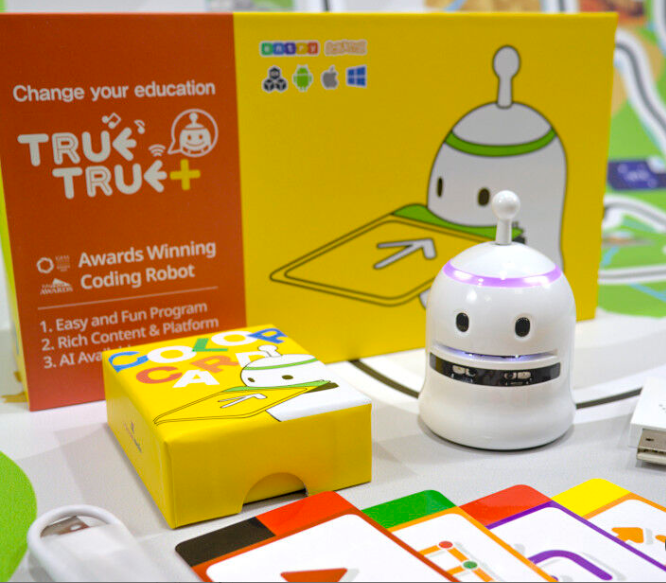 CentrosDigitale's tweet photo. #EskolaAdimentsua #PensamientoComputacional #LenguajesDeProgramación #RobóticaEducativa 

📒Cuadernos Actividades. Potentes, aprendizaje personalizado, castellano, inglés, euskera.    
🤖#Scratch Historias interactivas, juegos, animaciones.  

Más info: https://t.co/Rtq6cMPtBm https://t.co/b1ZtxfQyzs