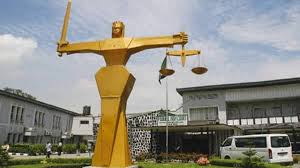 jayfmjos's tweet photo. while the 5th defendant was discharged and acquitted by the court having not been linked in any way to the incident.
The 4 convicts who are members of the Al-Shabaab terrorist group are to die by hanginggh Court, Abuja sentences four to death over Owo church attack https://t.co/qznPkasVHS