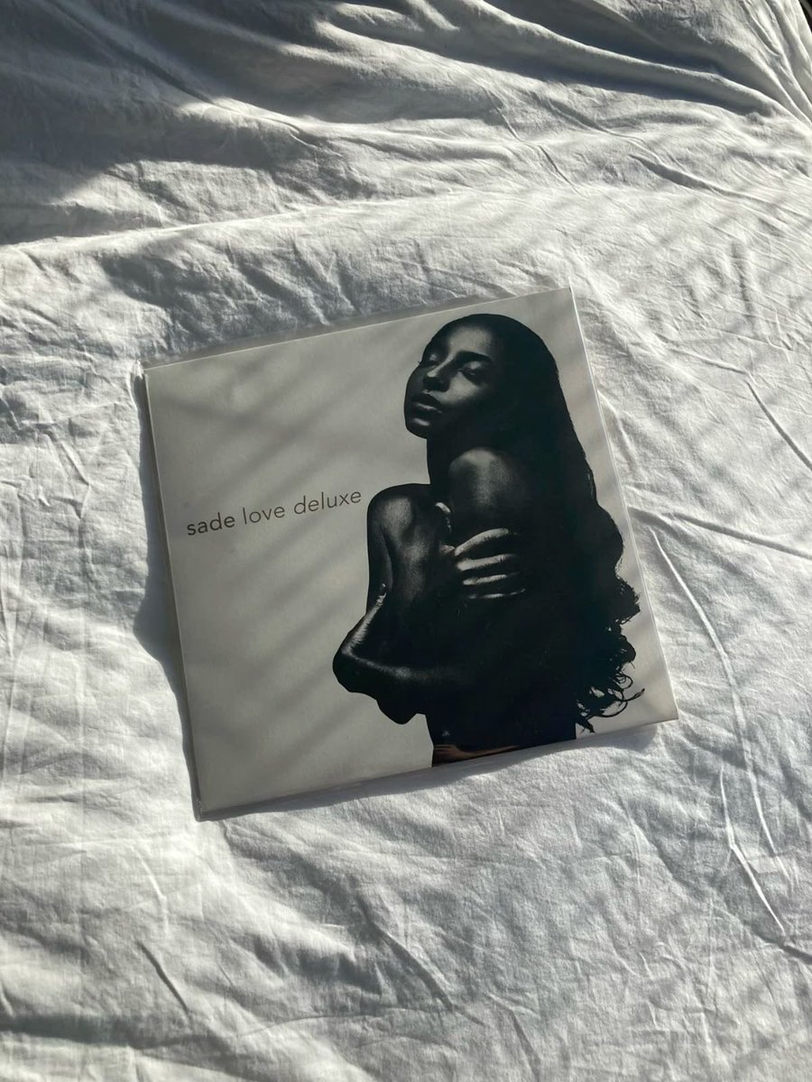 CleoOrion's tweet photo. it’s a sade morning https://t.co/iCRqEJutVn