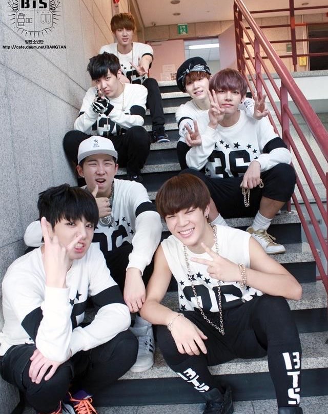 acervo bangtan tweet media