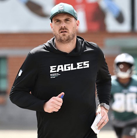 PhilaFanCentral's tweet photo. Jordan Mailata on Sean Mannion’s offense:

“Bloody beautiful”

(via @JClarkNBCS) https://t.co/O18b7JV0eD