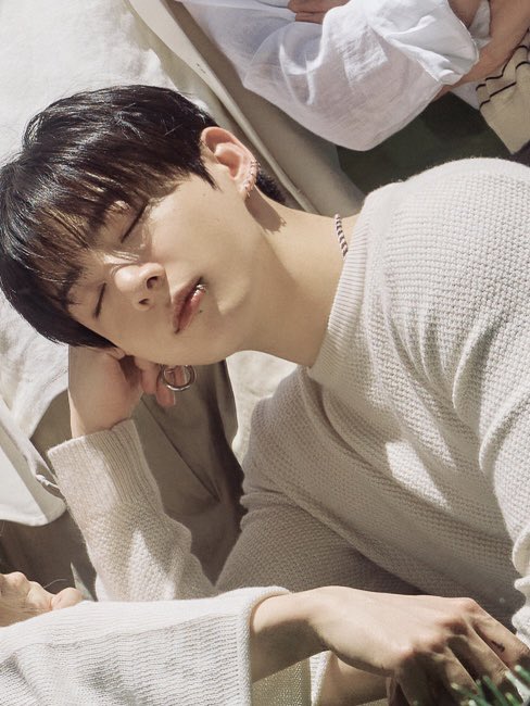 kyuhach's tweet photo. 아 진짜 아름다워 https://t.co/MfgPb6yhn3