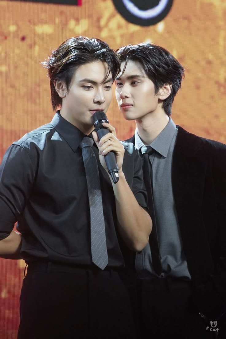 partothemoon's tweet photo. (( เอาอะไรมาโสดwa )) https://t.co/SeufcKvElq