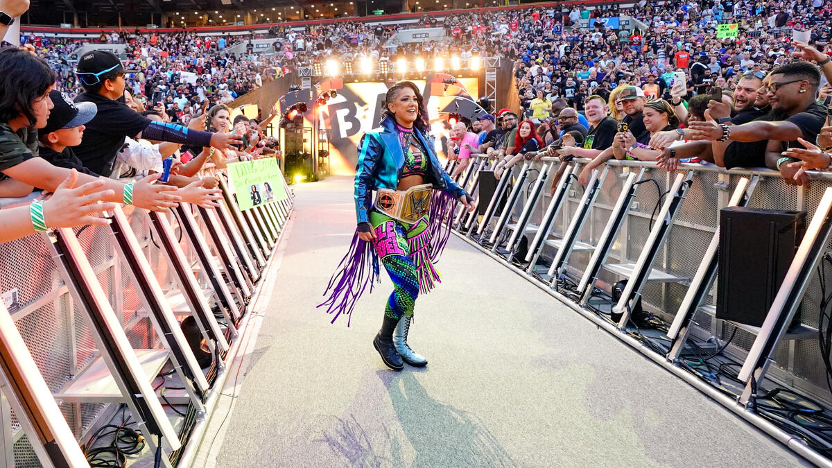 RomanEra0's tweet photo. Bayley hasn’t won a single title in WWE since August 4, 2024 — it’s been 2 years. https://t.co/IN9l1ROhnn
