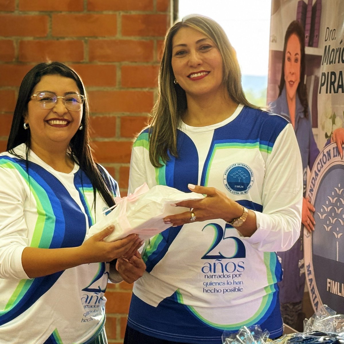 FIMLM's tweet photo. #DíadelVoluntariado | 💙 Con alegría y gratitud, se exaltó la entrega y compromiso de servir con amor de nuestros voluntarios de Popayán, Cauca. 

👉 Conoce más de esta celebración: https://t.co/398ArokL0E 

#FIMLM #VoluntariosdeCorazon #Voluntariado #Fimlm25Años https://t.co/A7solFY4ek