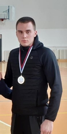 BraticVlad3613's tweet photo. SLIKE SMEĆA NAPREDNJAČKIH KOJIMA JE CRNA GORA ZABRANILA ULAZAK U CRNU GORU I VRATILA ZA BEOGRAD. https://t.co/8mfusjrM6q