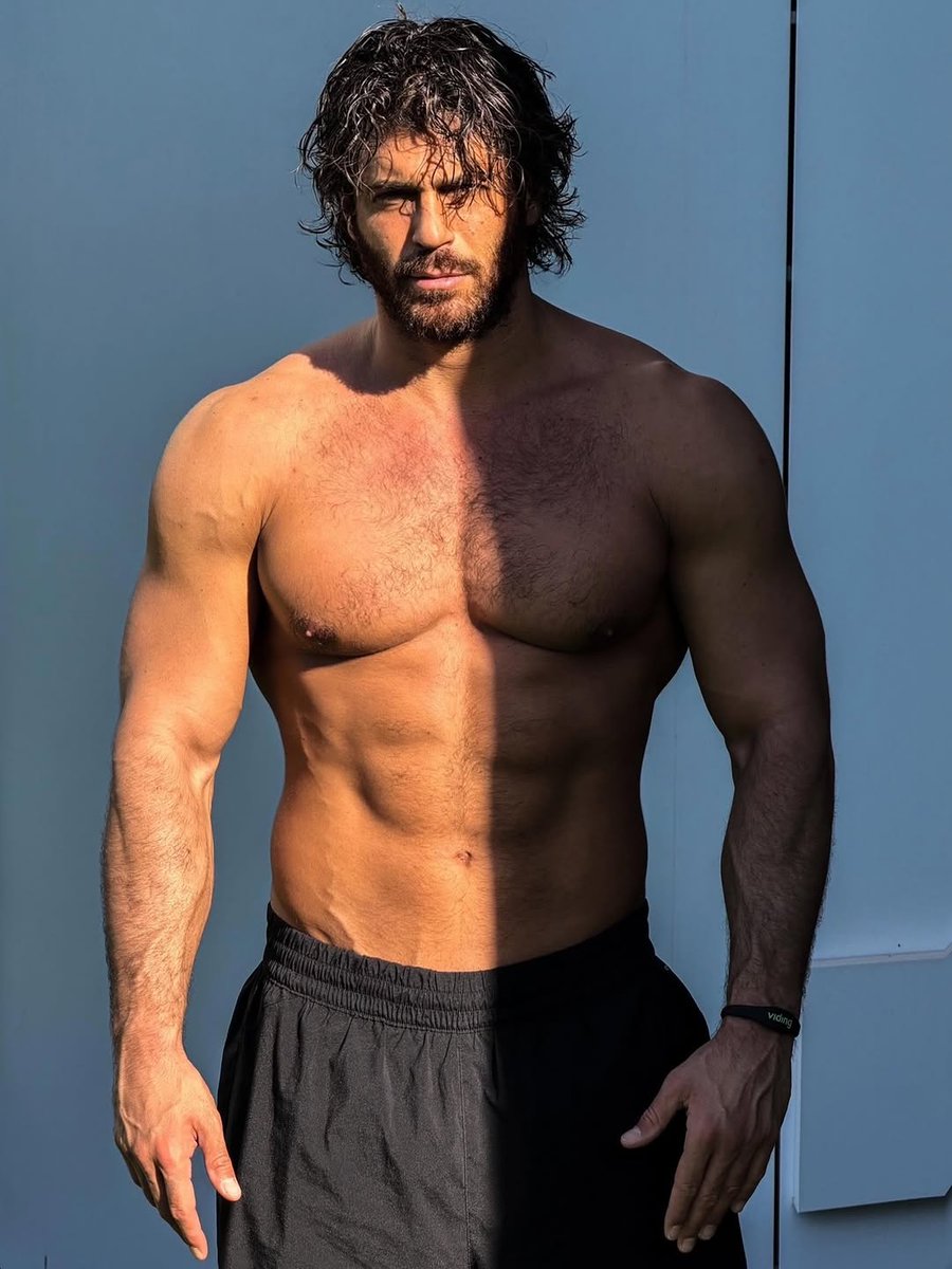 MorganoSilvia's tweet photo. #CanYaman
I'll follow the sun https://t.co/t8SN9Siyco