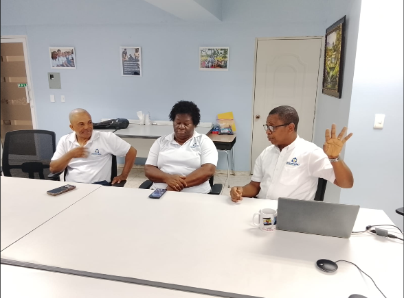 sinergiaflt's tweet photo. Miércoles en comunidad, un espacio de comunidad donde podamos compartir y reflexionar juntos sobre las implicaciones de la Palabra de Dios para la misión de Sinergia FLT. https://t.co/exQcAe9pvu