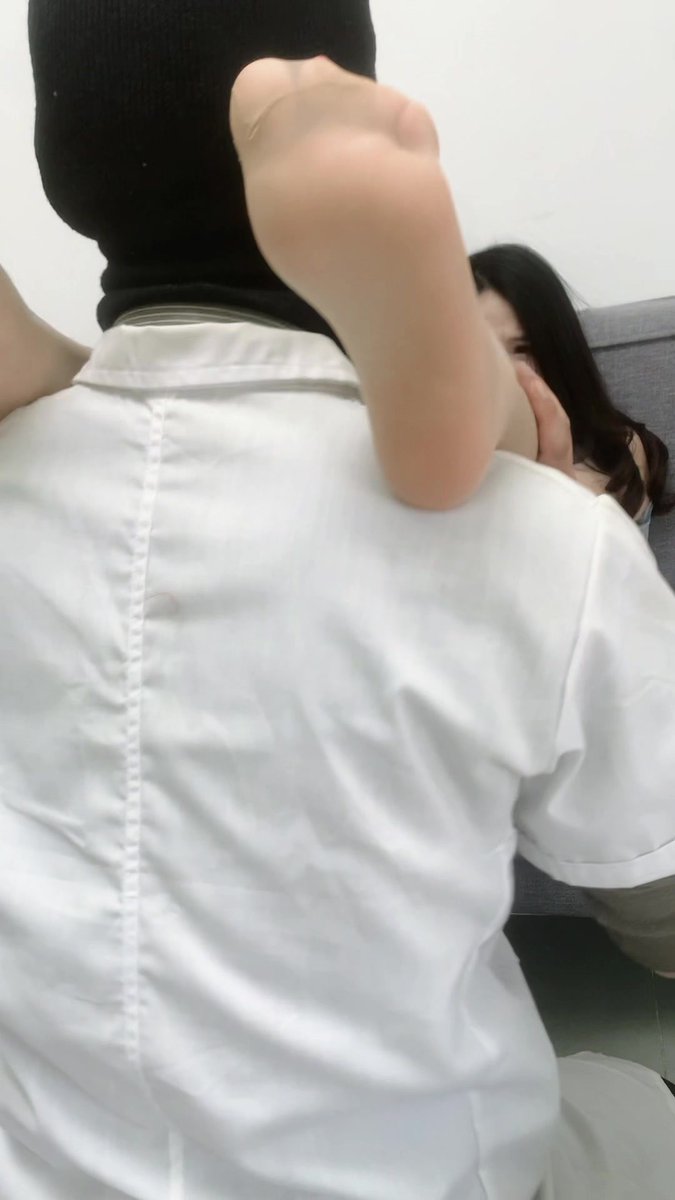 miss6638's tweet photo. 被医生入了 https://t.co/skzZwJfXn5
