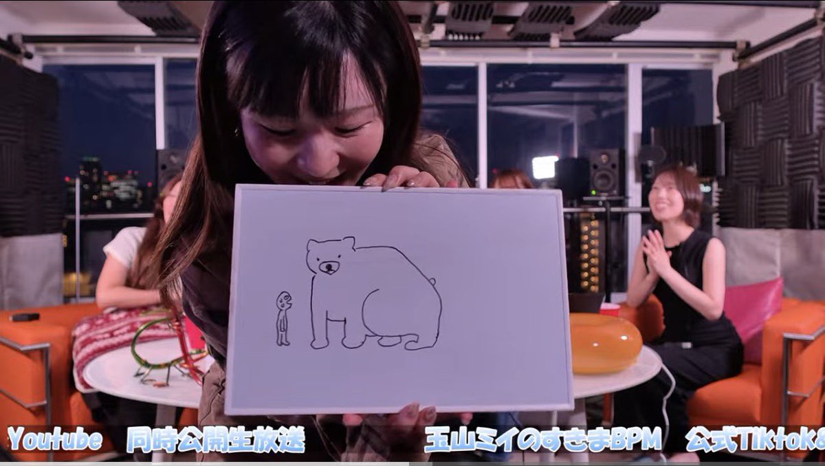 Comysing's tweet photo. 熊書きました🐻 https://t.co/Fl3ne7Qjbh