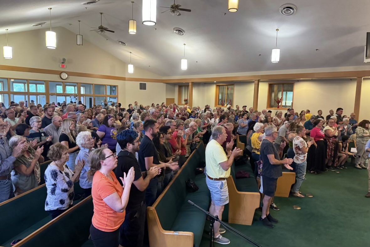 CyFanJohnny's tweet photo. @zmeunier @iowademocrats @FrancesPatano The party which advocates for separation of Church and State is now having a rally in a church 😆 https://t.co/EAJVPCQQ9h