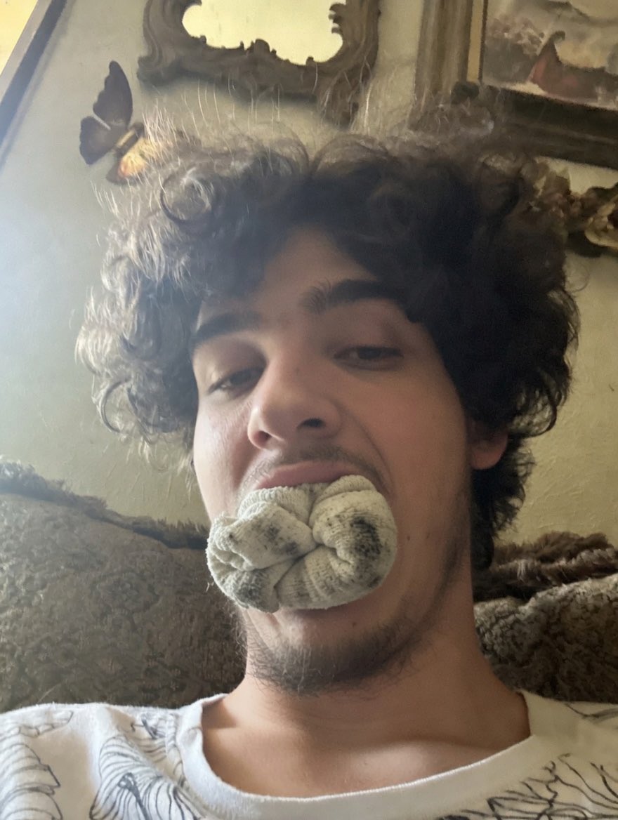 Str8AlphaB's tweet photo. Your mouth should be stuffed full with my dirty socks. 😈 https://t.co/3kR21THOk7