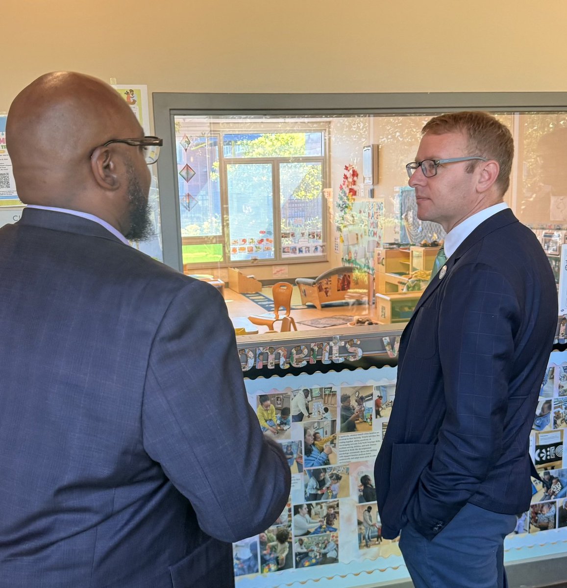 DCEducare's tweet photo. We were pleased to welcome @ACF_Adams today to discuss our model and the strong outcomes we are achieving for children and families. #HeadStart is the foundation of this work: high-quality early learning, comprehensive services, and family partnerships. #HeadStartWorks https://t.co/URknmbpYEx