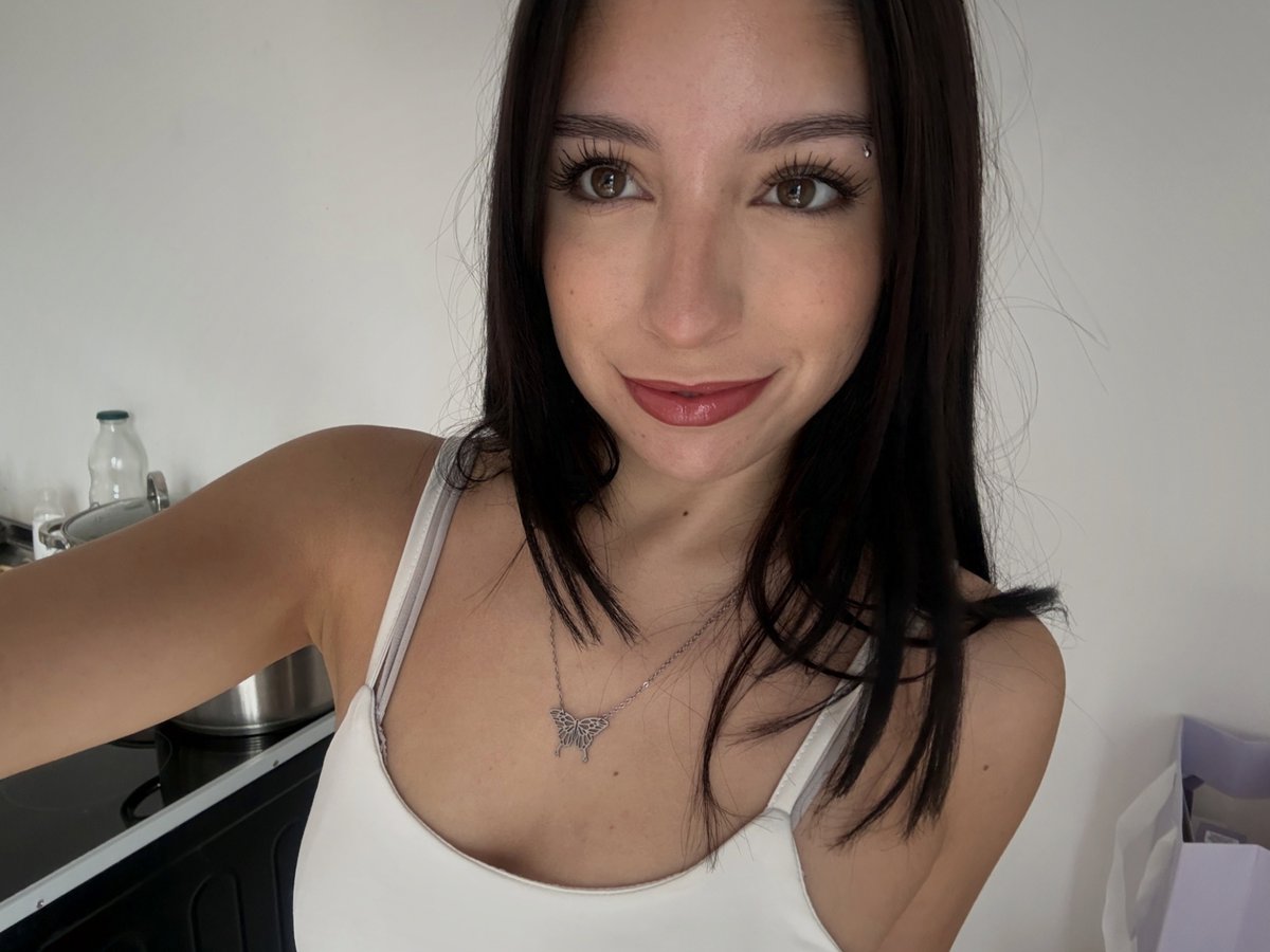 unlessluna tweet picture