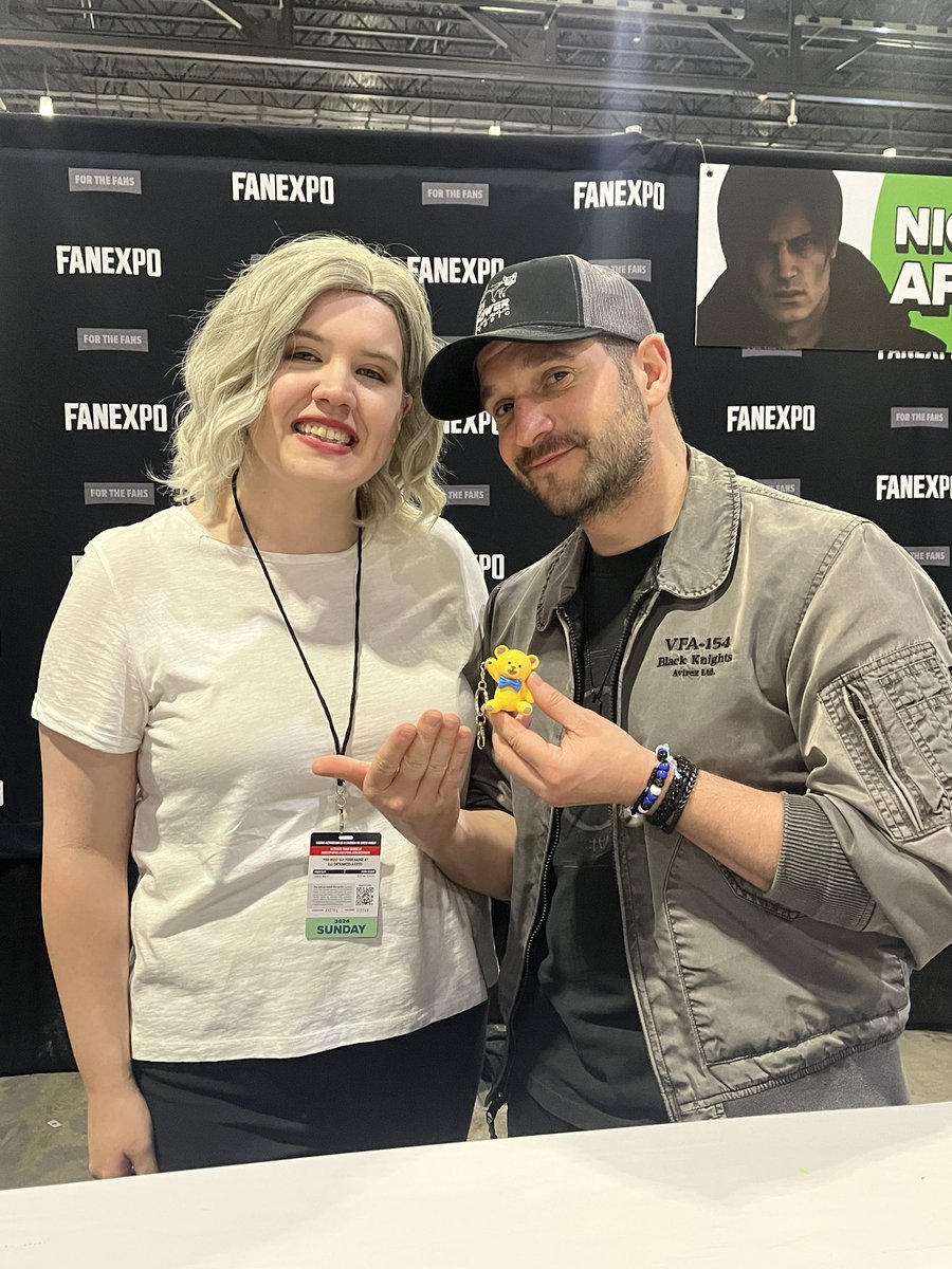 Victoria__BTS's tweet photo. I met Nick Apostolides, the voice of Leon Kennedy &amp; Angela Sant’Albano, the voice of Grace Ashcroft from Resident Evil! I was dressed up as Grace! They we’re the sweetest ever and I’m so glad I had the honor of meeting them 🩷 @Nik_apostolides @asantalbano #fanexpo #ResidentEvil https://t.co/UKRaanK0n9